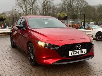Usado Mazda 3 Homura-Line 122 HP (89 kW) 2024 Vermelho Citadino