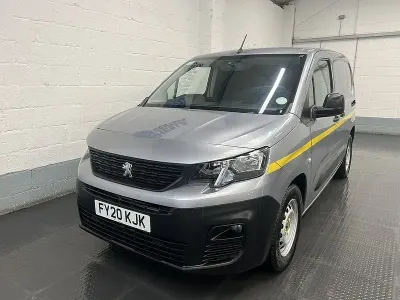 Used Peugeot Partner S 131 HP (96 kW) 2020 Grey MPV