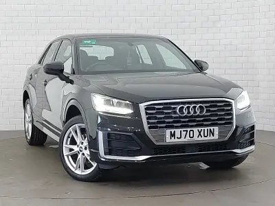 Usado Audi Q2 S-Line 116 CV (85 kW) 2020 Negro SUV