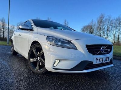 White Used 2014 Volvo V40 R-Design Hatchback | £3,995 (Fair price)