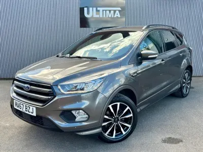Usado Ford Kuga ST-Line 120 HP (88 kW) 2017 Cinzento SUV