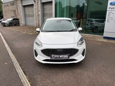 Used Ford Fiesta Titanium 2023 Frozen white Hatchback
