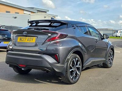 Used Toyota C-HR 120 HP (88 kW) 2017 Grey SUV