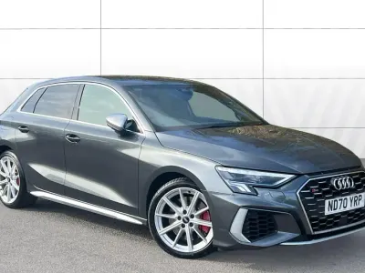 Usado Audi S3 Sportback Performance 310 HP (228 kW) 2021 Cinzento Citadino