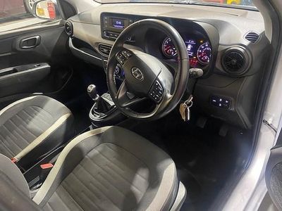 Used Hyundai i10 SE 2022 Silver Hatchback