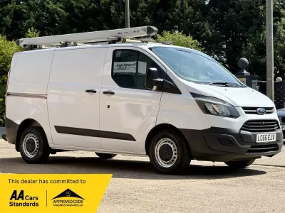 Used Ford Transit Custom 105 HP (77 kW) 2016 White Van