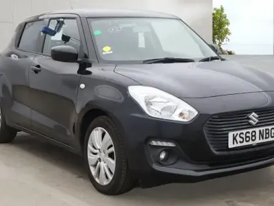 Usado Suzuki Swift SZ-T 111 CV (81 kW) 2018 Negro Utilitario