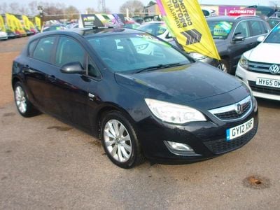 Used Vauxhall Astra Active 110 HP (80 kW) 2012 Black Hatchback