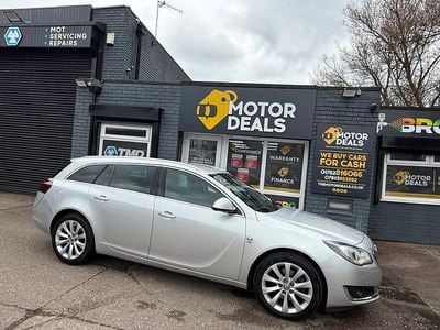 Used Vauxhall Insignia Elite 163 HP (119 kW) 2015 Silver Estate