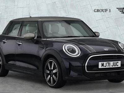 Used Mini Cooper Exclusive 134 HP (98 kW) 2021 Black Hatchback