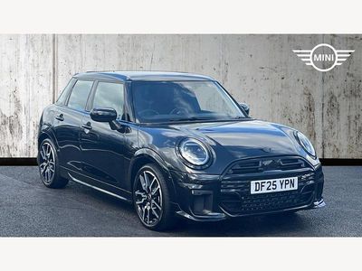 Używany Mini Cooper S Hatch 201 KM (147 kW) 2025 Czarny Hatchback