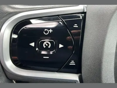 Used Volvo XC90 R-Design Pro 235 HP (172 kW) 2021 Black SUV