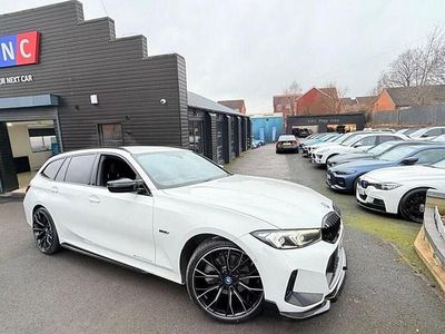 Used BMW 330e M Sport 288 HP (211 kW) 2023 White Estate