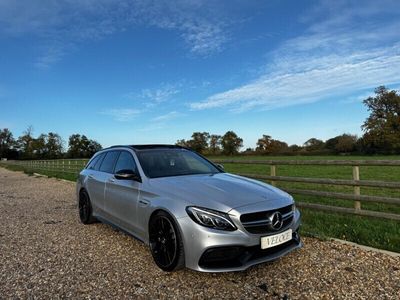 Mercedes C63 AMG