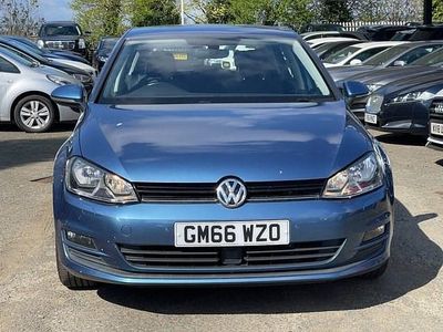 Begagnad VW Golf VII Edition 125 HK (91 kW) 2017 Blå Halvkombi