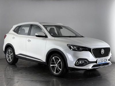 White Used 2022 MG HS Exclusive SUV | £14,200 (Fair price)