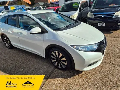 Używany Honda Civic SR 142 KM (104 kW) 2014 Biały Kombi