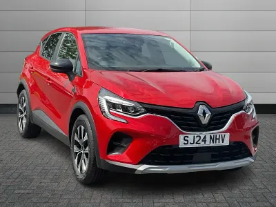 Used Renault Captur Evolution 91 HP (66 kW) 2024 Red  SUV