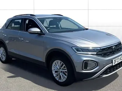 Used VW T-Roc Life 110 HP (80 kW) 2023 Silver SUV