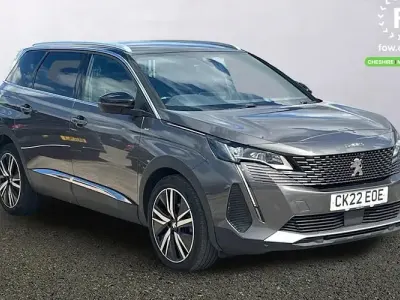Używany Peugeot 5008 Premium 131 KM (96 kW) 2022 Szary SUV