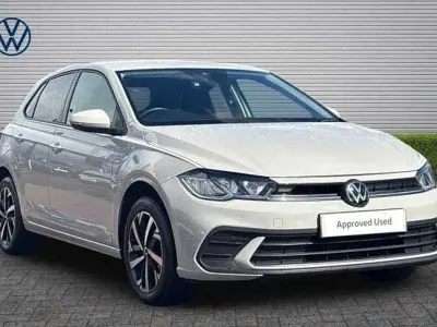 Usado VW Polo Match 95 HP (69 kW) 2024 Cinzento Citadino