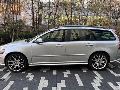 Volvo V50