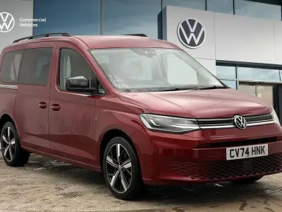 Used VW Caddy Maxi Life 122 HP (89 kW) 2024 Red MPV