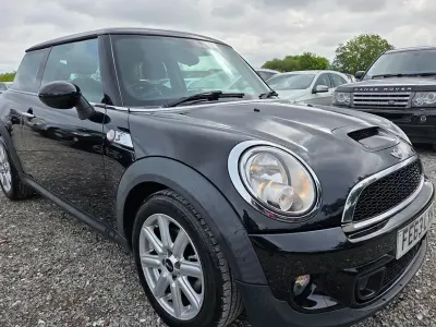 Used Mini Cooper S Hatch 143 HP (105 kW) 2013 Black Hatchback