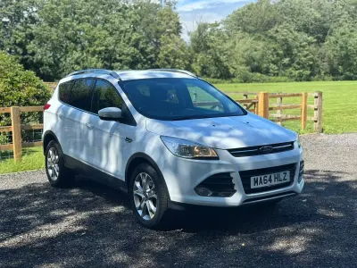 Used Ford Kuga Zetec 140 HP (102 kW) 2014 White SUV