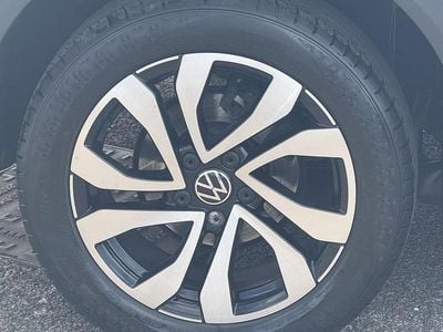 Begagnad VW T-Roc Active 2021 Grå SUV