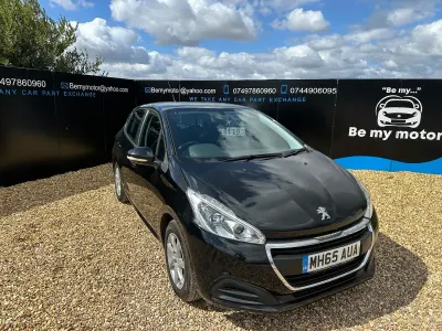Used Peugeot 208 Active 68 HP (50 kW) 2016 Black Hatchback