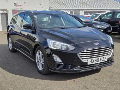 Used Ford Focus Zetec 95 HP (69 kW) 2025 Black Estate