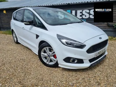 Used Ford S-MAX Sport 180 HP (132 kW) 2015 White MPV