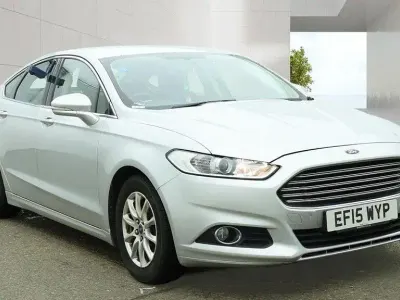 Used Ford Mondeo Zetec 2015 Silver Hatchback