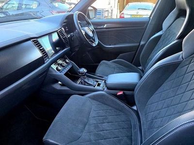 Used Skoda Kodiaq SportLine 147 HP (108 kW) 2024 Black magic pearl effect SUV