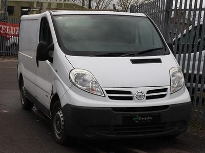 Used Nissan Primastar SE 115 HP (84 kW) 2007 White MPV