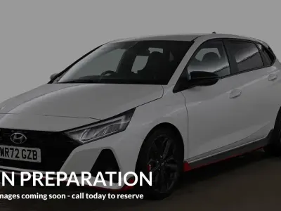 Used Hyundai i20 204 HP (150 kW) 2022 White Hatchback
