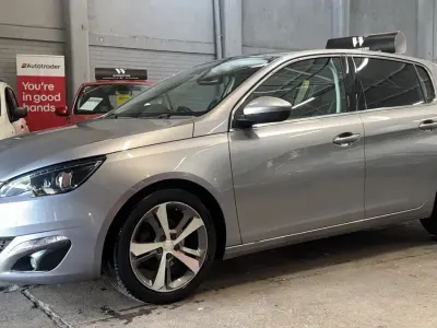 Used Peugeot 308 Allure 130 HP (95 kW) 2015 Grey Hatchback