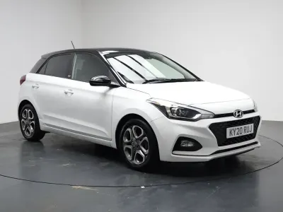 Begagnad Hyundai i20 84 HK (61 kW) 2020 Vit Halvkombi