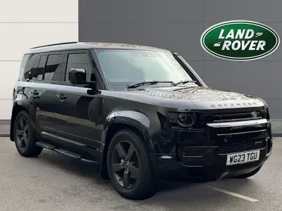 Used Land Rover Defender Dynamic 249 HP (183 kW) 2023 Black SUV