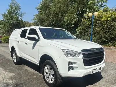 Used Isuzu D-Max 163 HP (119 kW) 2023 White Pickup