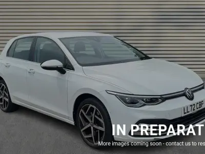 Used VW Golf VIII Style 204 HP (150 kW) 2022 White