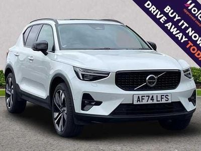 Used 2025 Volvo XC40 Ultra SUV | £33,490 (Fair price)