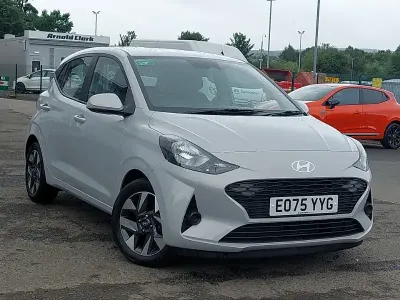 Used Hyundai i10 Advanced 63 HP (46 kW) 2025 Grey Hatchback