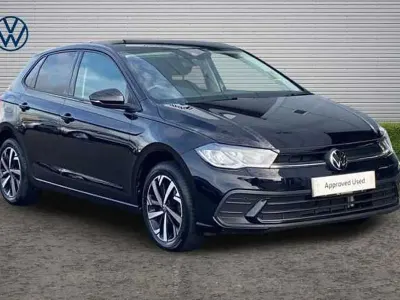 Begagnad VW Polo Match 95 HK (69 kW) 2024 Svart Halvkombi