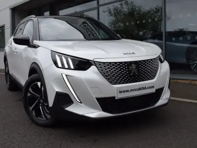 Used Peugeot 2008 GTi 100 kW (136 HP) 2023 White SUV