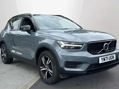 Used Volvo XC40 R-Design 161 HP (118 kW) 2022 Grey SUV