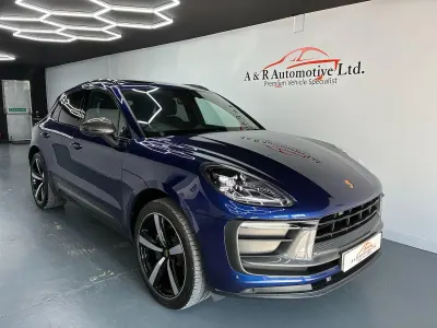 Used Porsche Macan T 261 HP (191 kW) 2024 Blue SUV