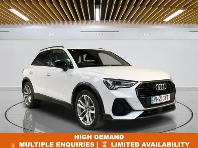 Usado Audi Q3 Black Edition 150 HP (110 kW) 2021 Branco SUV