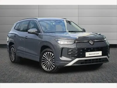 Begagnad VW Tayron Life 150 HK (110 kW) 2025 Grå SUV
